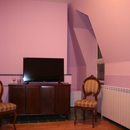 Vila Hedonija Belgrado Exterior foto